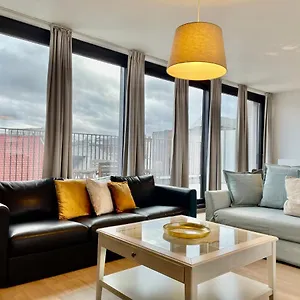 Oneluxstay Near Diamond District Holiday home