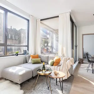 Sunny Haven Apartment